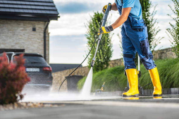Deck Cleaning Services in Muskegon, MI